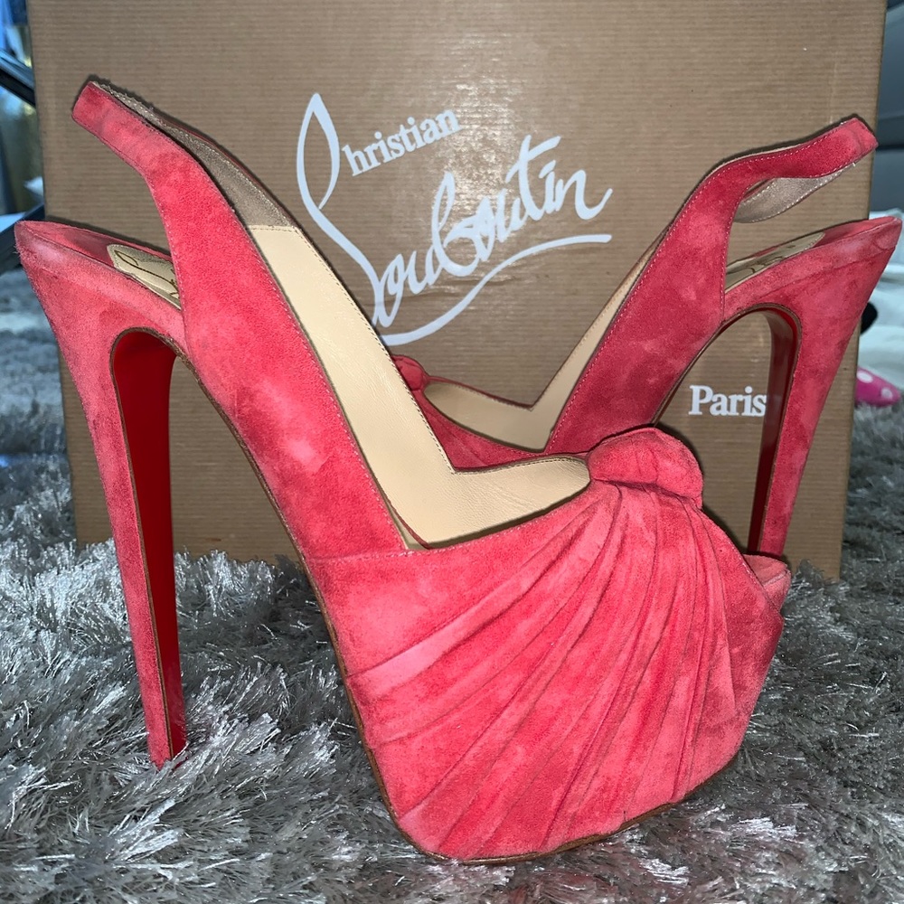 Miss Benin Christian Louboutins